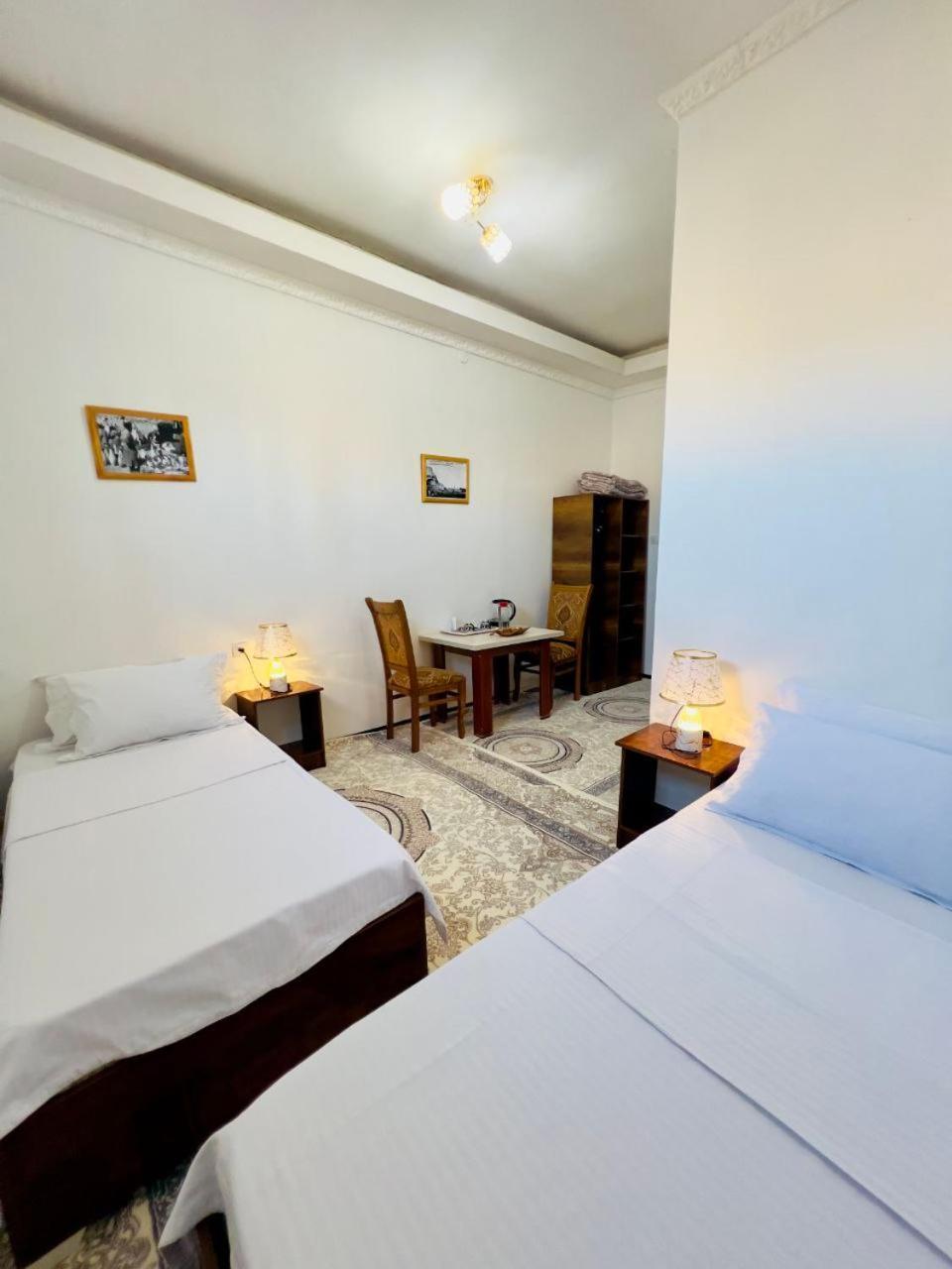 Gold Khiva Bed & Breakfast ภายนอก รูปภาพ