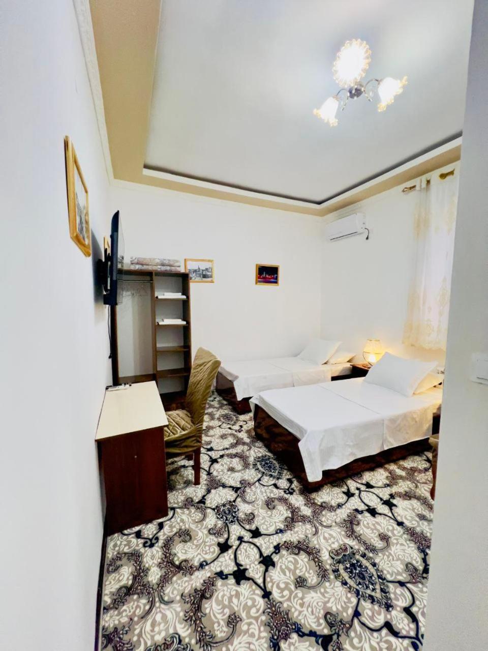 Gold Khiva Bed & Breakfast ภายนอก รูปภาพ