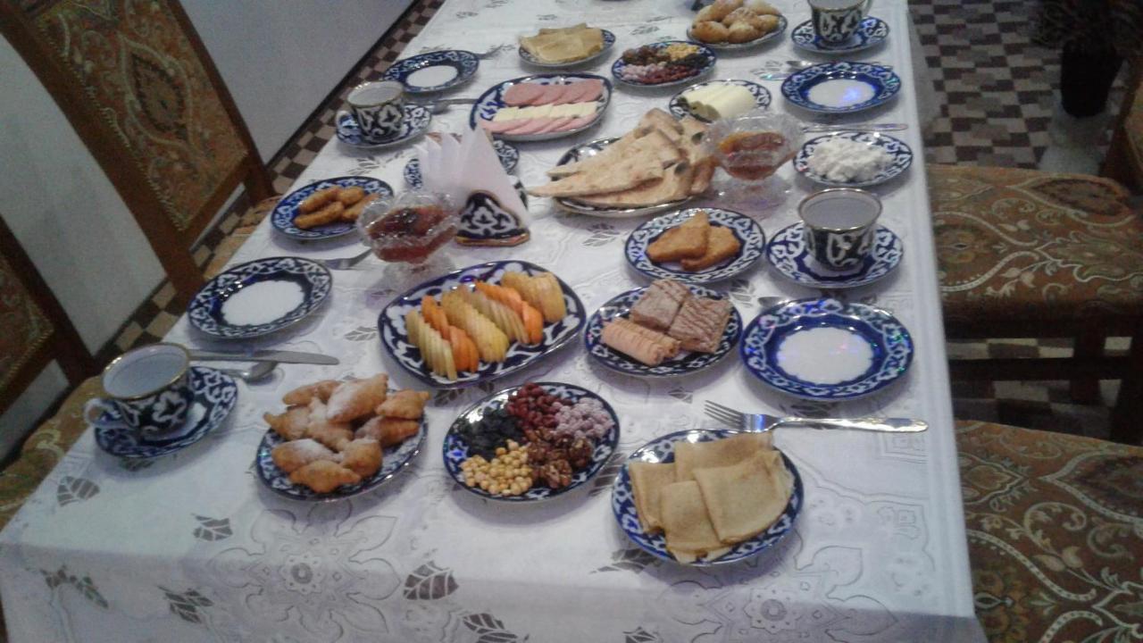 Gold Khiva Bed & Breakfast ภายนอก รูปภาพ